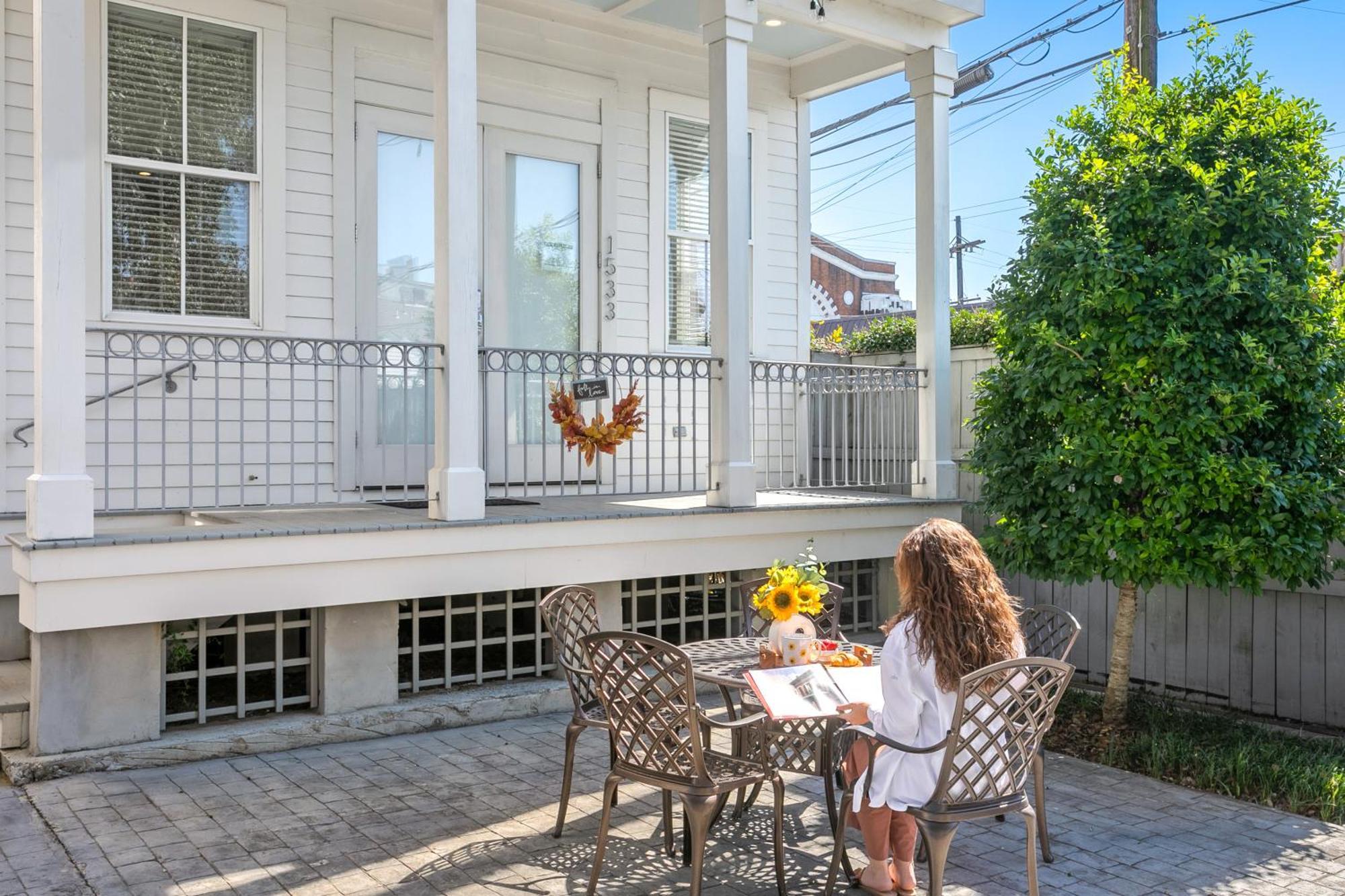 Hosteeva 3 Bedroom Cottage Close To St Charles 5 M Ride To Fq New Orleans  Kültér fotó